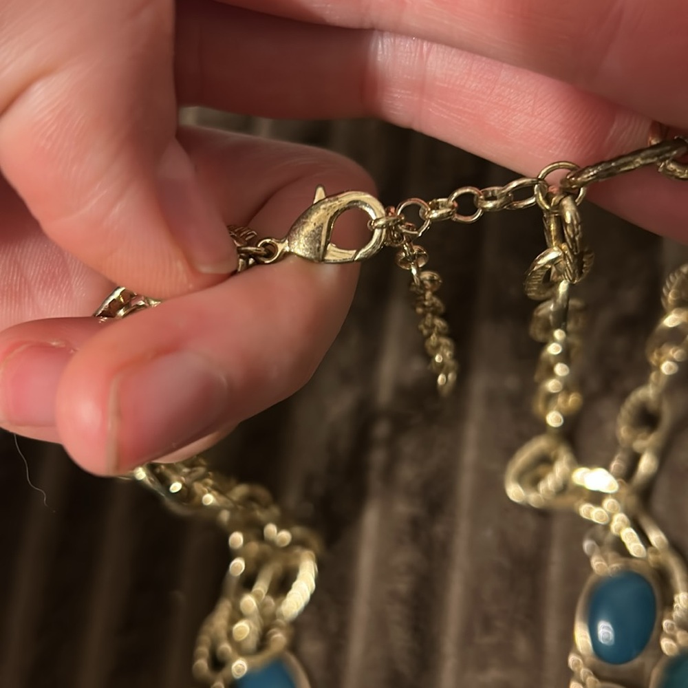 Target Gold and Green Necklace with Double-Row Design - Picture 4 of 4